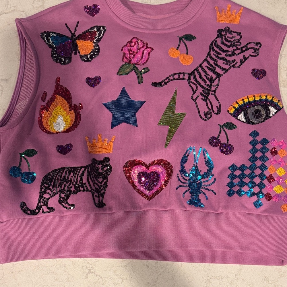 QUEEN OF SPARKLES Pink Graphic Sweatshirt